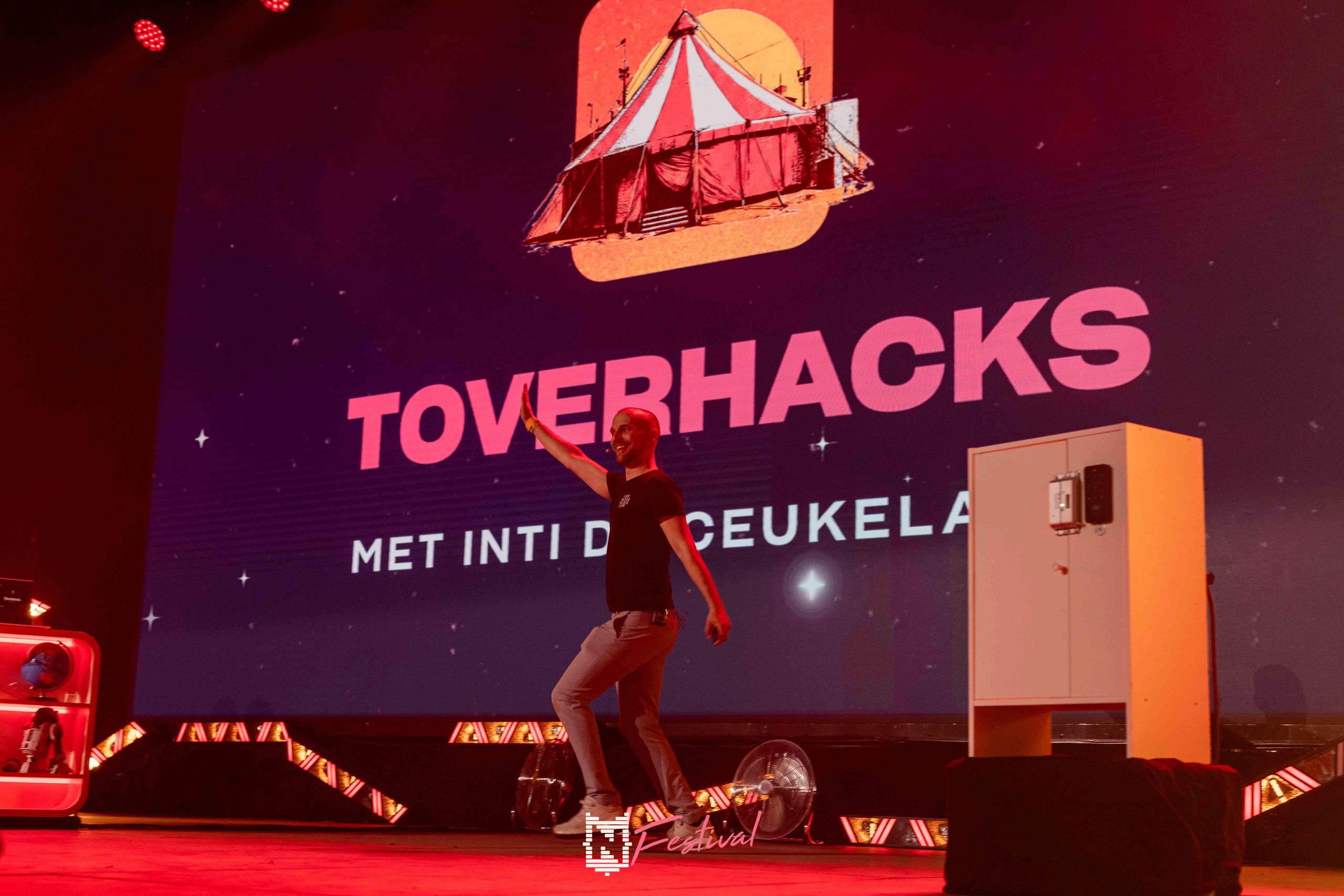 Keynote Day #6: Toverhacks met Inti De Ceukelaire – voor het eerst open voor iedereen!